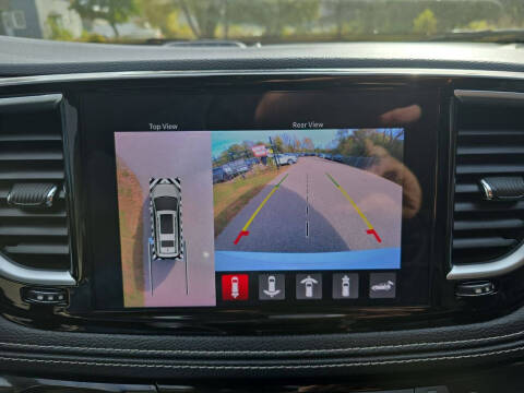 2022 Chrysler Pacifica Hybrid Limited