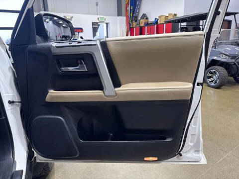 2016 Toyota 4Runner SR5