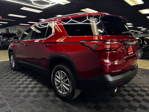 2022 Chevrolet Traverse LT Cloth