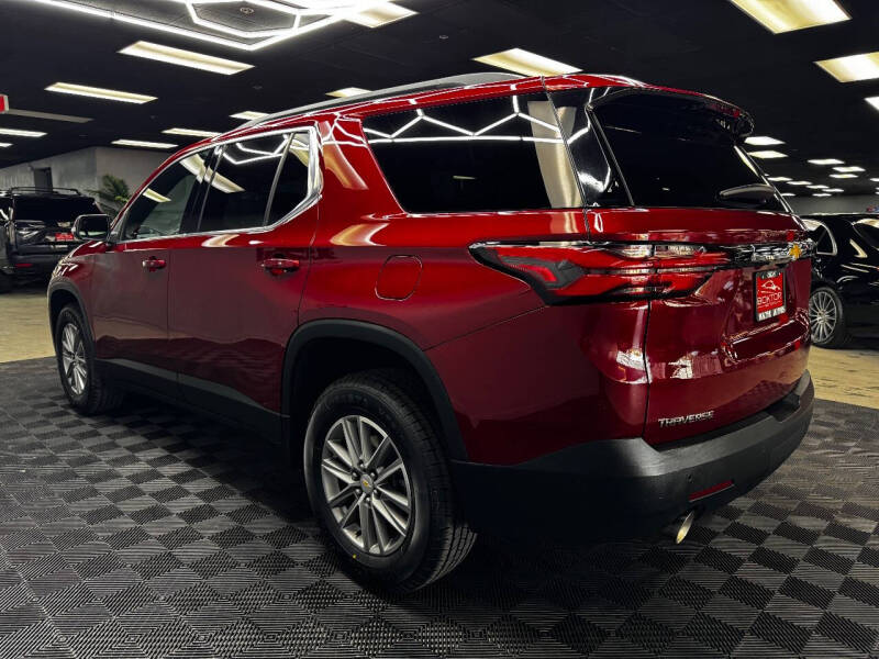 2022 Chevrolet Traverse LT Cloth