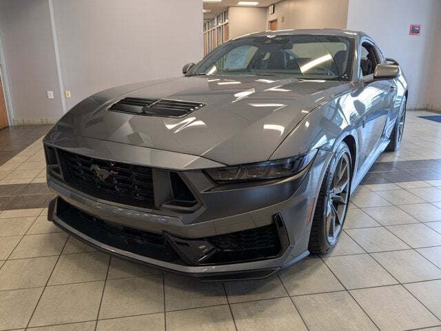 2025 Ford Mustang Dark Horse