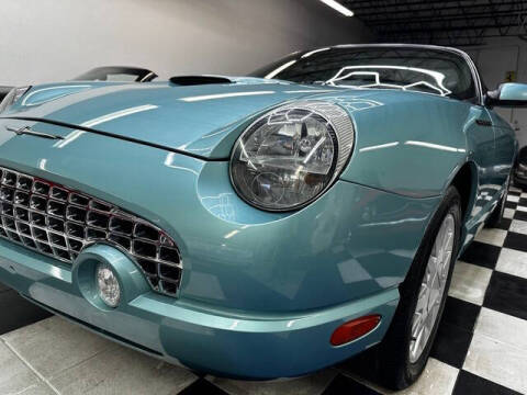 2002 Ford Thunderbird Deluxe