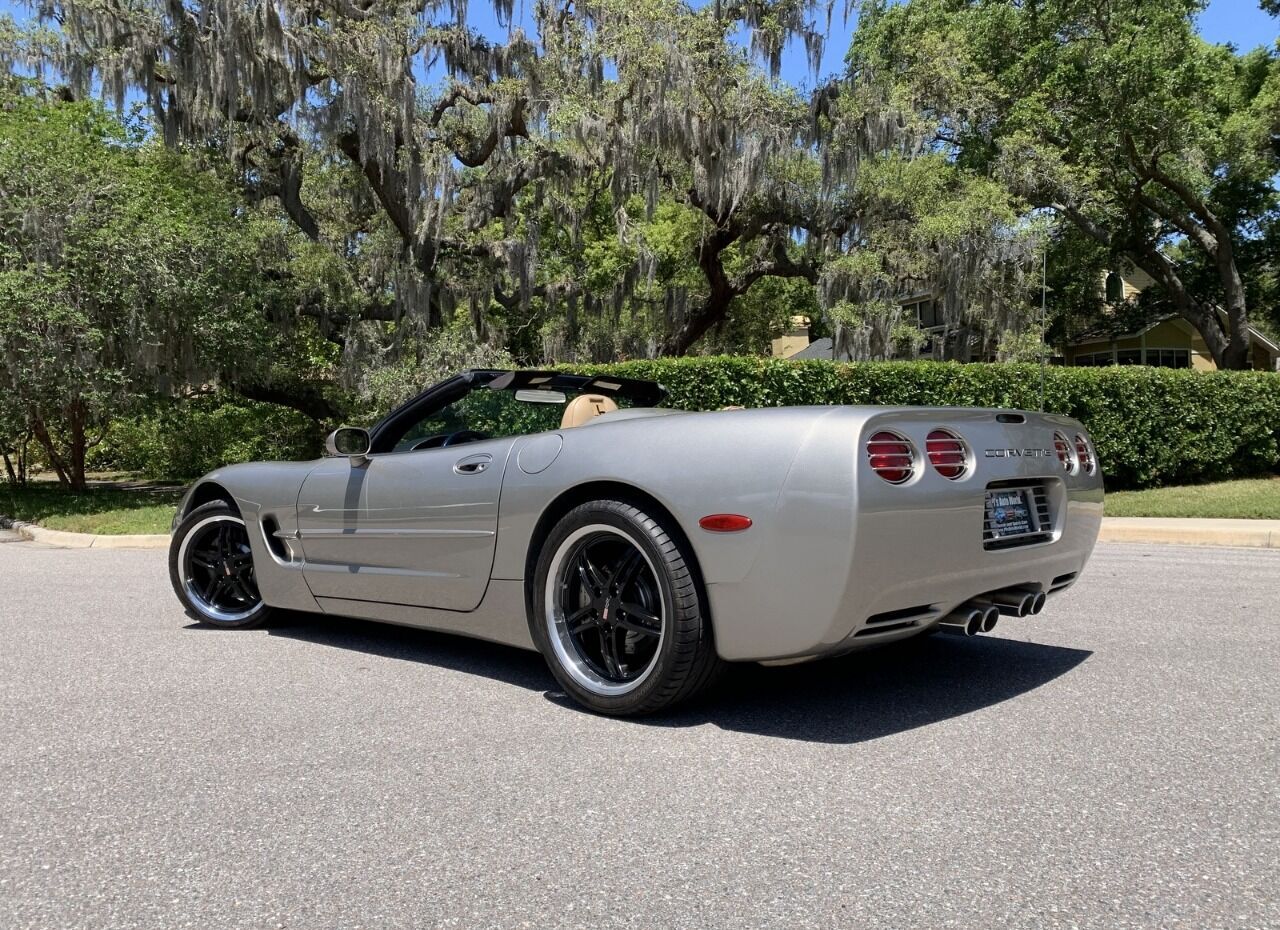 1998 Chevrolet Corvette 19