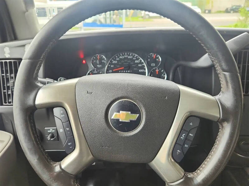 2018 Chevrolet Express 2500