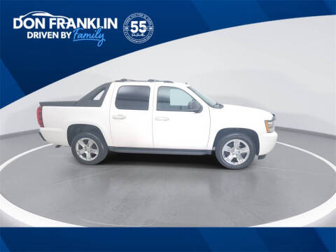 2011 Chevrolet Avalanche LS