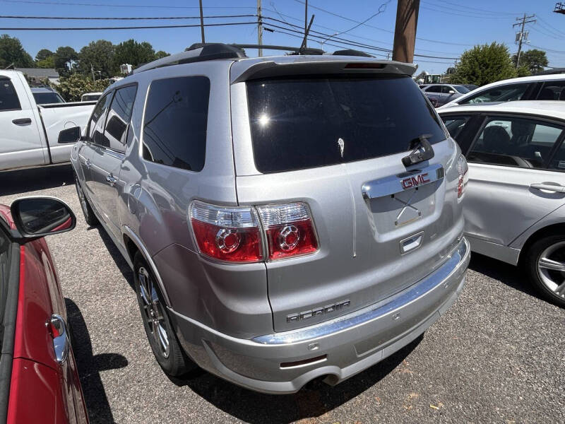 2011 GMC Acadia Denali
