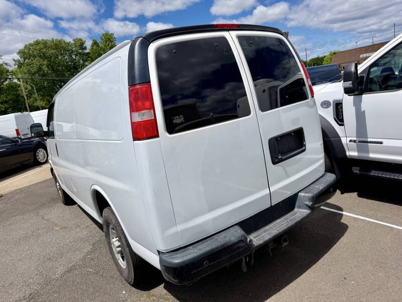 2018 Chevrolet Express 2500