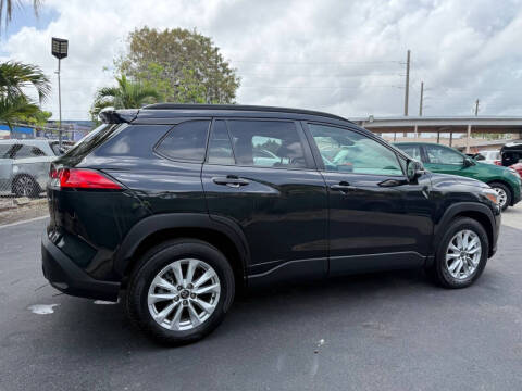 2022 Toyota Corolla Cross LE