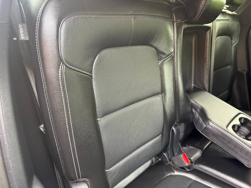 2020 Ford Escape Hybrid Titanium