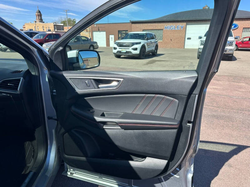 2024 Ford Edge ST-Line