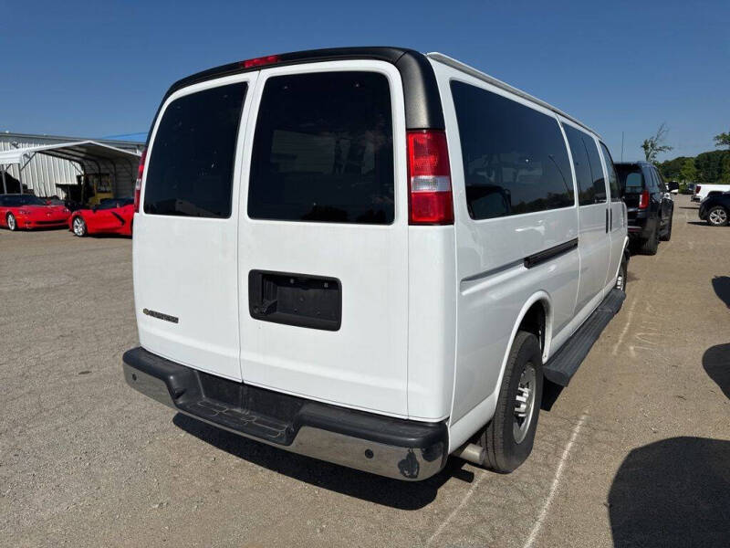 2023 Chevrolet Express LT 3500