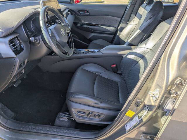 2021 Toyota C-HR XLE