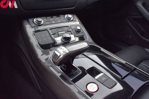 2013 Audi S8 4.0T quattro