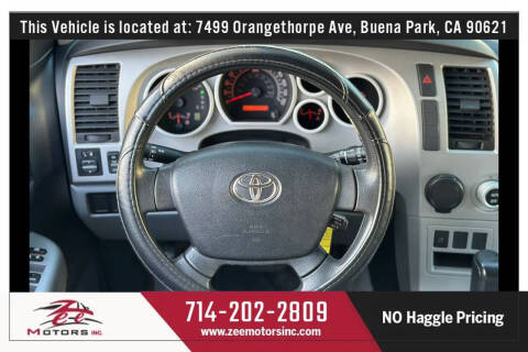 2008 Toyota Sequoia SR5