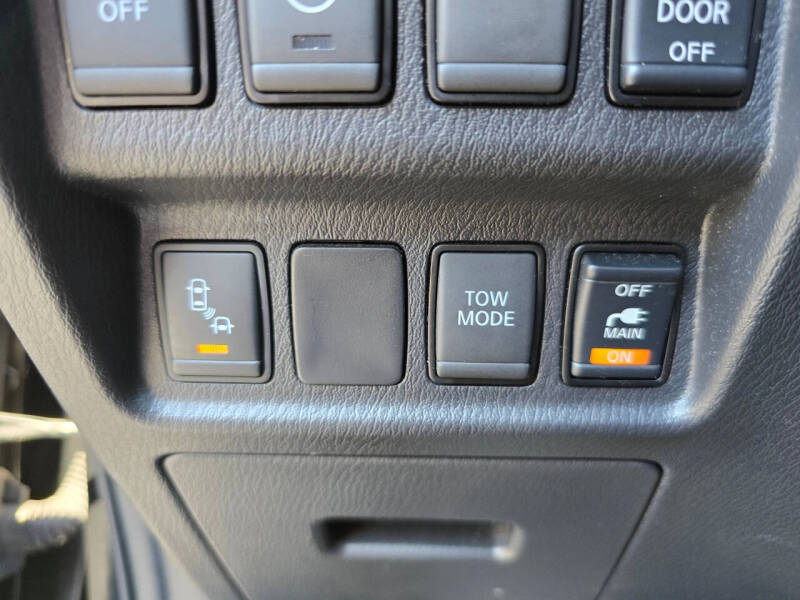 2017 Nissan Pathfinder