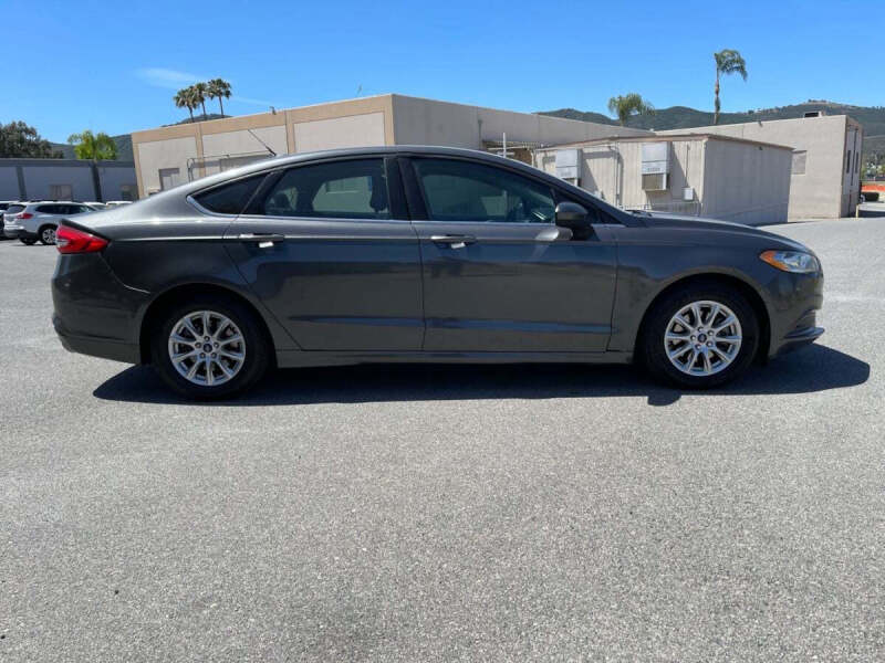 2017 Ford Fusion S