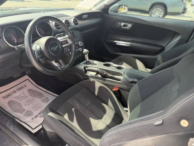 2019 Ford Mustang