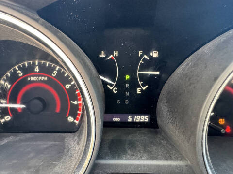 2011 Toyota Highlander SE