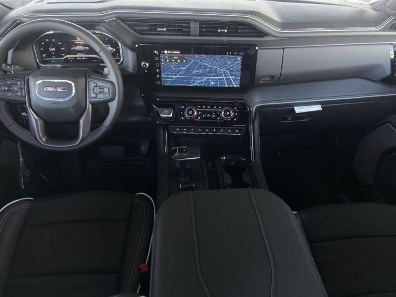 2025 GMC Sierra 1500 AT4X