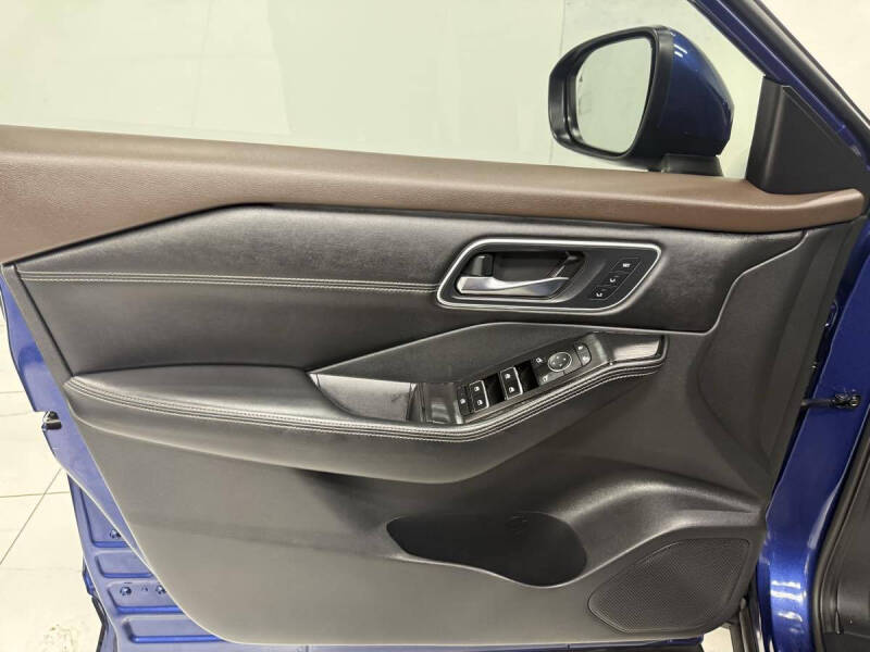 2022 Nissan Rogue Platinum