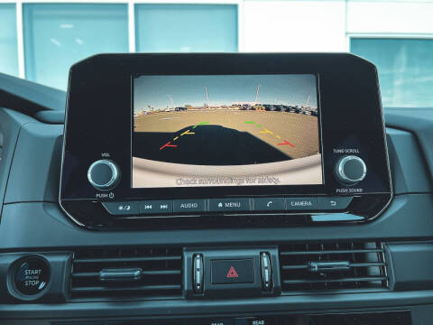 2025 Nissan Pathfinder S