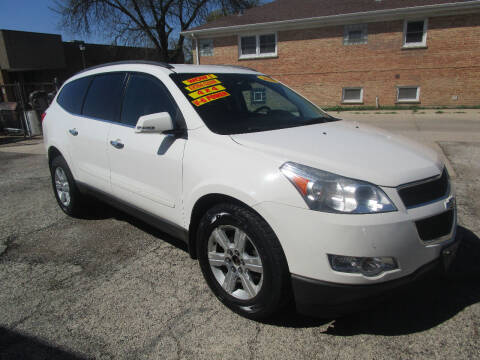 2010 Chevrolet Traverse for sale at RON'S AUTO SALES INC in Cicero IL