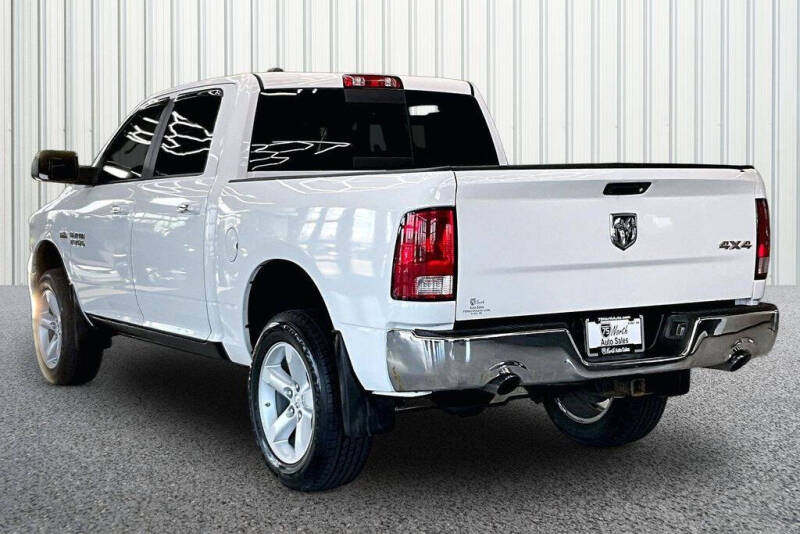 2017 RAM 1500 SLT