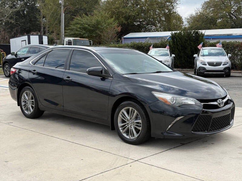 2016 Toyota Camry SE