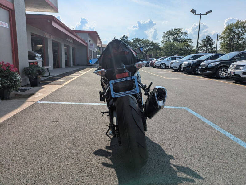 2021 Kawasaki Ninja ZX-6R ABS