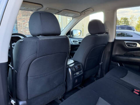 2018 Nissan Pathfinder S