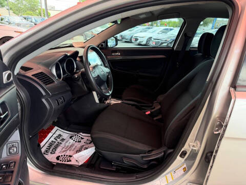 2017 Mitsubishi Lancer ES