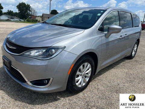 2019 Chrysler Pacifica Touring Plus