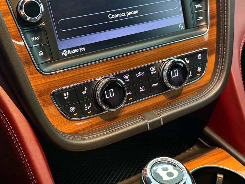 2019 Bentley Bentayga V8