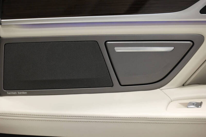 2016 BMW 7 Series 750i xDrive