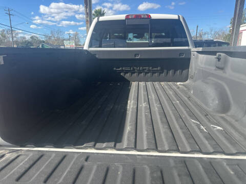 2017 GMC Sierra 2500HD Denali