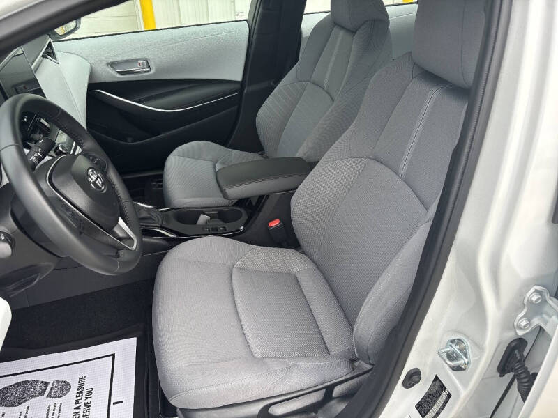 2025 Toyota Corolla SE