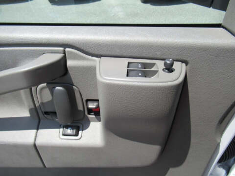 2026 GMC Savana 2500