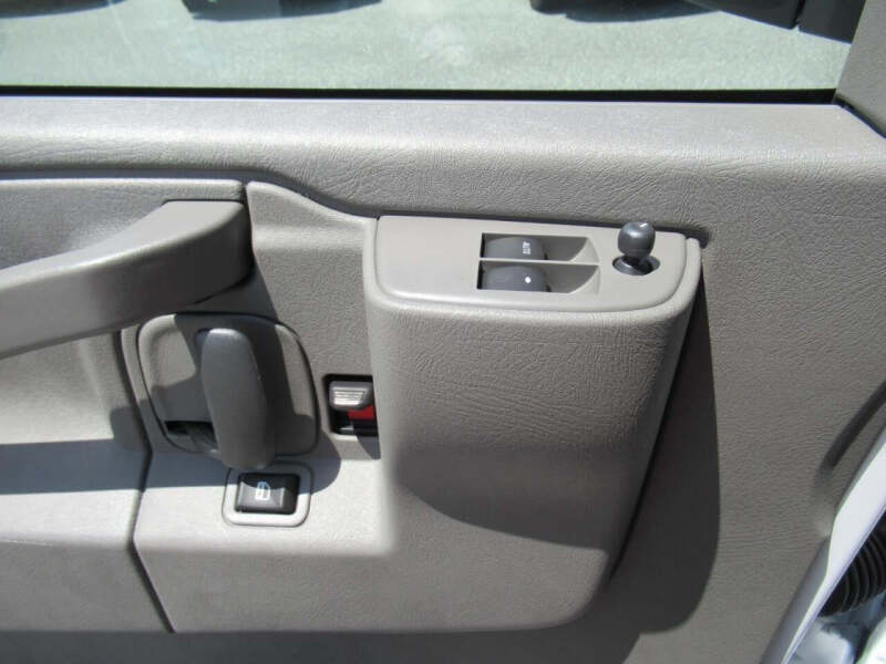 2026 GMC Savana 2500