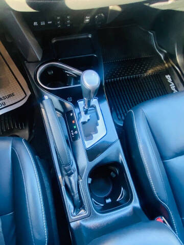 2018 Toyota RAV4 Hybrid Limited