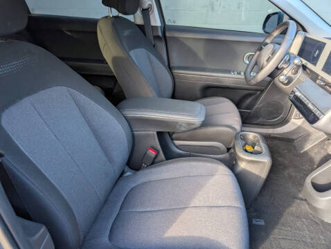 2024 Hyundai Ioniq 5 SEL