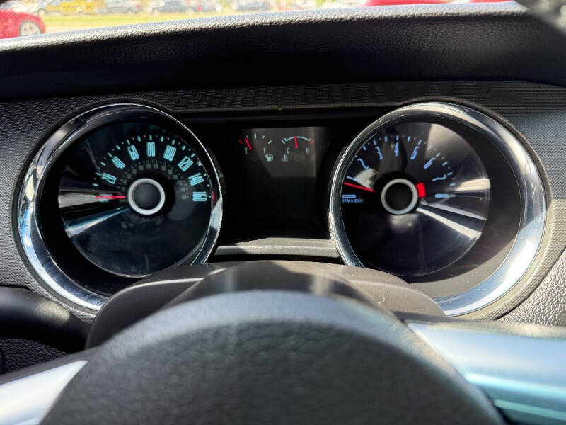 2014 Ford Mustang V6