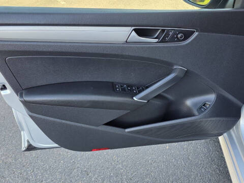 2016 Volkswagen Passat 1.8T S