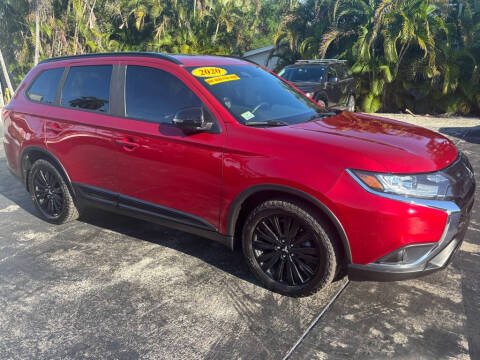 2020 Mitsubishi Outlander SE