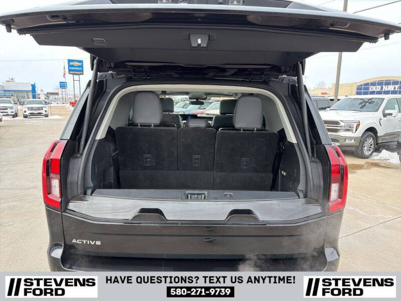 2025 Ford Expedition Active