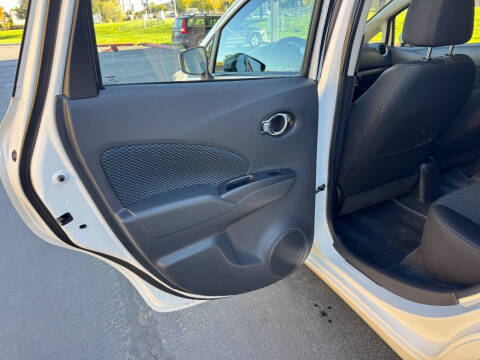 2015 Nissan Versa Note SV