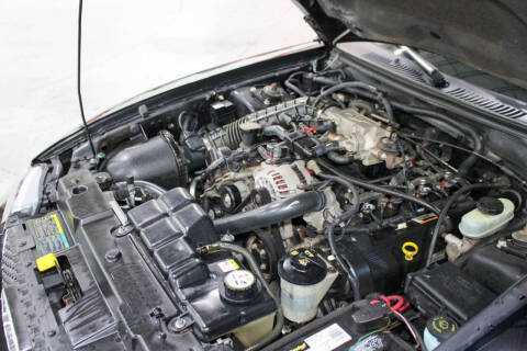 2003 Ford Mustang GT Deluxe