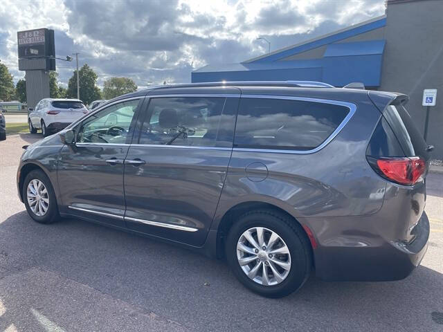 2019 Chrysler Pacifica Touring L