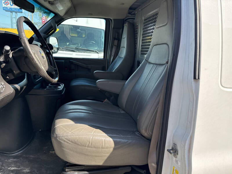 2019 Chevrolet Express 2500