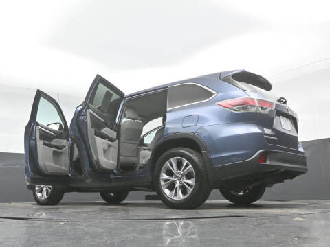 2016 Toyota Highlander LE Plus