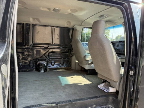 2013 Ford E-Series